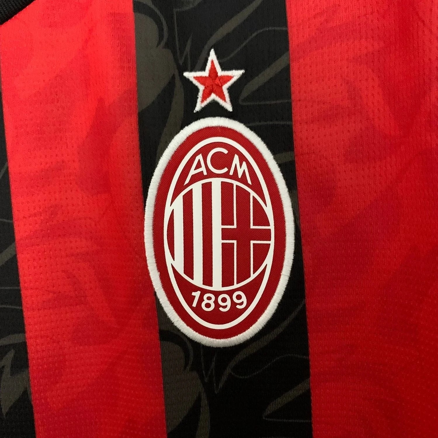 AC Milan Home Shirt 25/26 – Red & Black Stripes